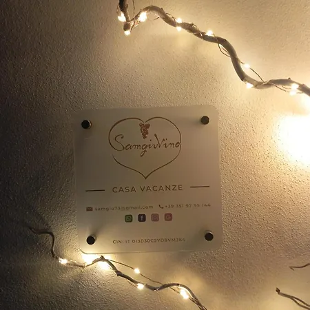 Samgiuvino Holiday home *